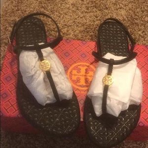 Authentic Tory Burch Bryant quilted sandals